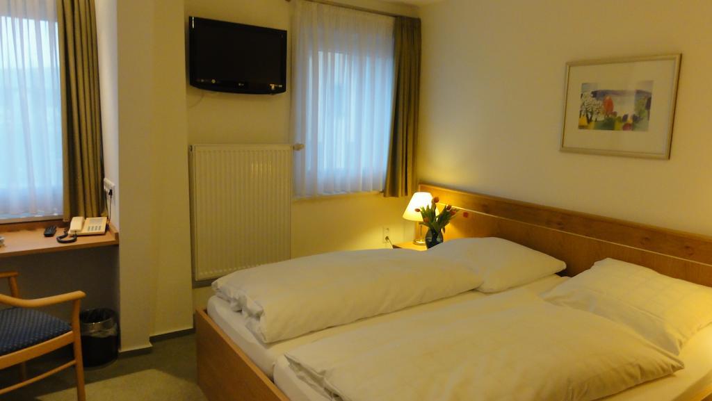 Hotel Wuerttemberger Hof Garni Rottenburg am Neckar Kamer foto