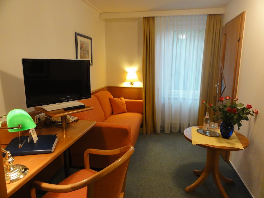 Hotel Wuerttemberger Hof Garni Rottenburg am Neckar Kamer foto